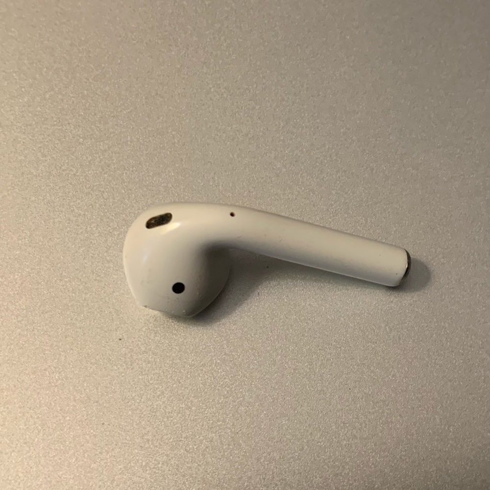 Apple AirPod (Left Only)
